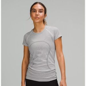 Lululemon Swiftly Tech Short-Sleeve Shirt 2.0